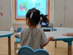 -红黄蓝成长中心(公益西桥校区)