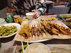 -老街烧烤大排档·地道湖北菜·龙虾馆(汉口火车站店)