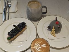 -Fridi Patisserie Cafe