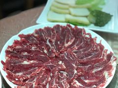 手切鲜牛肉-金海阁海鲜火锅