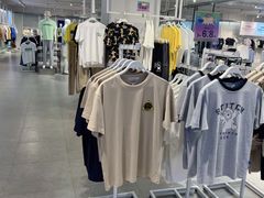 -美特斯邦威(新天地购物中心店)