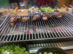 -海拉尔碳烤羊腿烤鸽子(吕营店)