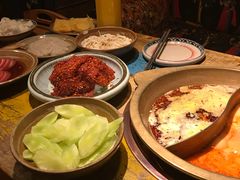 -房子红了鱼豆花重庆老火锅(广厦学院店)