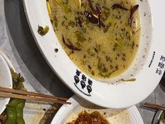-渔语鱼新川菜Bistro(万象天地店)