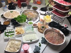 -左庭右院鲜牛肉火锅(浦江欢乐颂店)