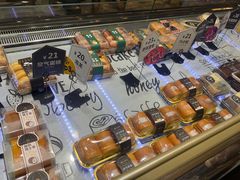 零售区-红跑车(朝晖店)