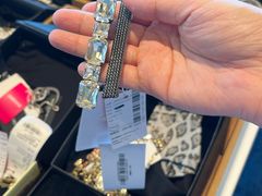 -广州周大福金融中心