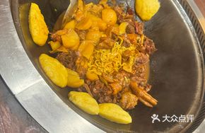 Stewed Pork Ribs and Chicken Pot