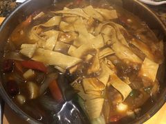 -黄记煌三汁焖锅(渝北金港国际店)