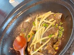 -鹊玥·粤菜小馆(汇智国际商业中心店)