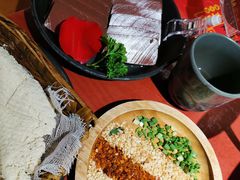 -谭鸭血老火锅(龙湖宝山天街店)