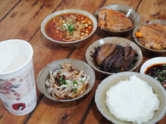 -九九豆花馆(解放碑步行街店)