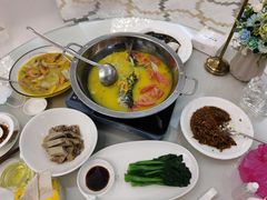 -双子楼大酒店(城开国际写字楼店)