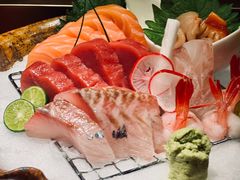 -萤初高端日料王(曲江银泰店)