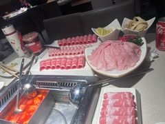 -海底捞火锅鲜切牛肉主题店(长寿路店)