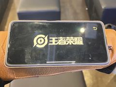 -暴风岛沉浸式体验馆(百联世纪店)