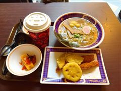 -皇室宴会厅(香港迪士尼乐园)