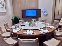 -泓历皇朝酒店(东亭店)