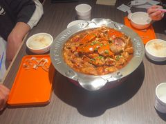-胖哥俩肉蟹煲(石家庄长安万达店)