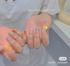 -米小兔美甲美睫