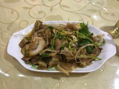 -七哥饭店好吃的客家菜(广电路店)