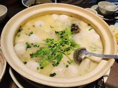 鱼头砂锅-品渔味湖鲜馆(拈花湾店)