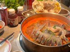 -野山舂·贵州现舂酸汤牛肉(民生路店)