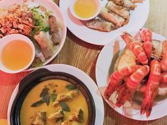 -Lanterns Vietnamese Restaurant