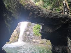 -夏霖九天银瀑风景区