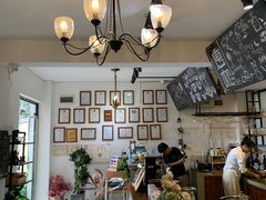 -唐咖精品咖啡(大理古城手冲店)