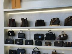 -六六奢品·vintage中古·回收二手奢侈品包包手表首饰(环球港店)