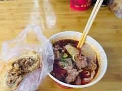 -江三王记牛杂馆(总店)