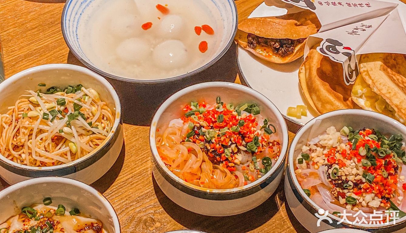 没想到日月的陈麻婆升级后加入了成都名小吃