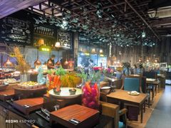 -领鲜活海鲜榴莲自助火锅(东门店)