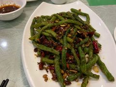-黄家饺子东北特色菜馆(湖滨商业街店)