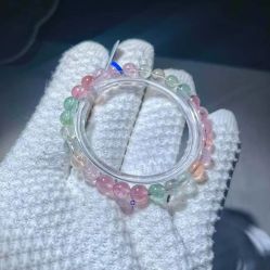 -灵彩珠宝(朗香街店)