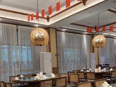 -湘力力小院·鱼汤泡饭(枫林路店)
