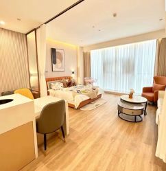 -海豚湾高端月子会所(黄浦店)