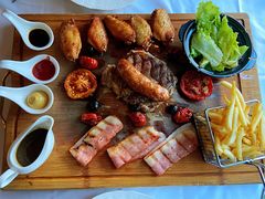 -火车头法国西餐厅