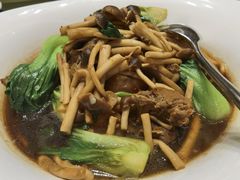 茶树菇炖鸡-紫玉食府