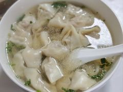 -周震馄饨