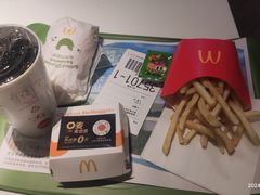 -麦当劳(洪山商场店)