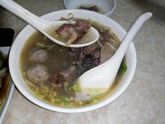 -华威达牛庄(黄埔大道西店)