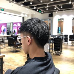 -Mentor Hair Salon