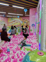 -孩子王童乐园(鹏瑞利青羊广场店)