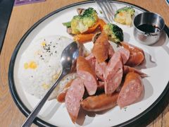 -BOURBON 玻本美式餐厅酒吧(虹桥新天地店)