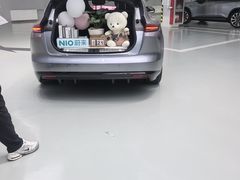 -蔚来体验中心(北京亦庄店)
