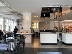 -乐蓬马歇百货公司(Rive Gauche)