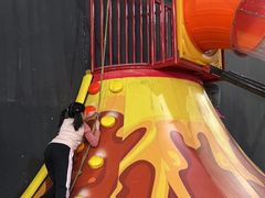 -嘿哟动霸CHUA·新潮玩运动娱乐中心·蹦床滑冰团建乐园