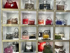 -奢物·巴黎站奢侈品回收寄售